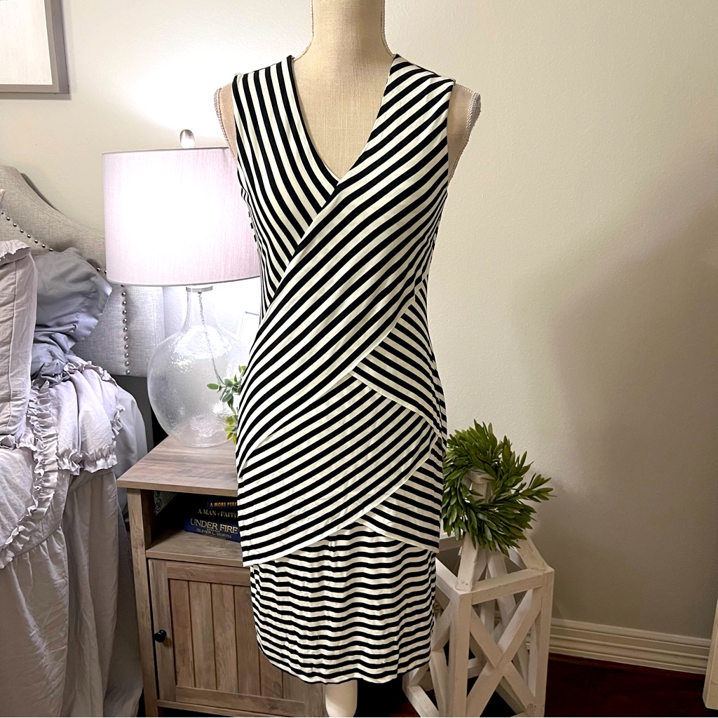 Calvin Klein “Feels Like Your Favorite T-Shirt” Dress Size 4